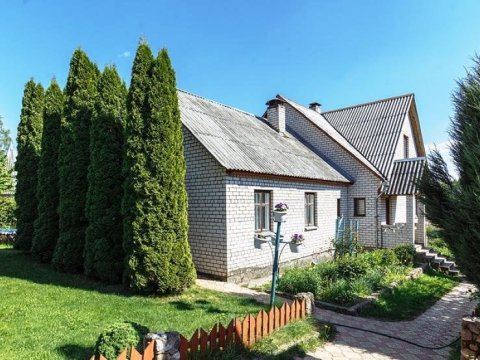 Коттедж № 90 ( с водоёмом )