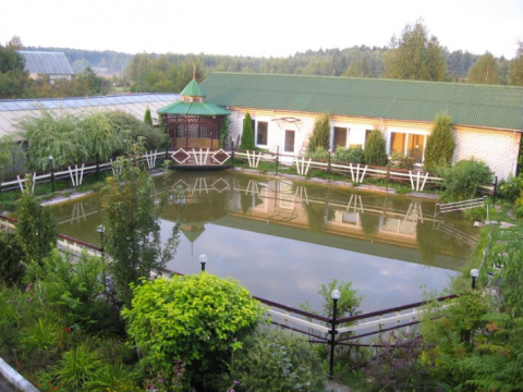 Коттедж № 162 ( с водоёмом )