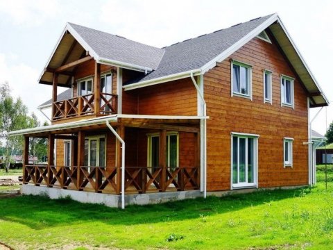 Коттедж № 135 (Банкет, водоём)