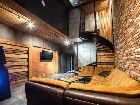 Коттедж № 191 ( с водоёмом )