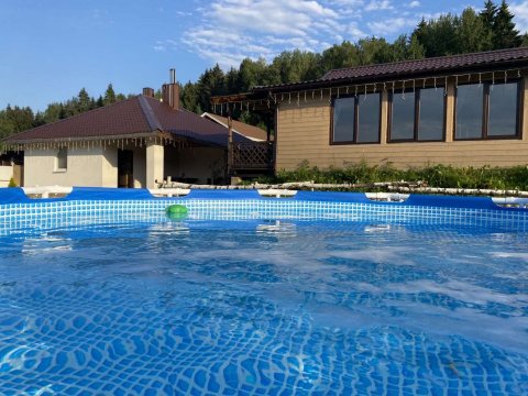 Коттедж № 98 (с прудом)