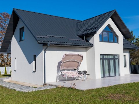 Коттедж № 60 (с водоёмом) 