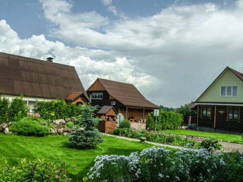 Коттедж № 167 (с прудом)