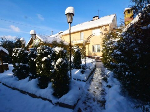 Коттедж № 99 (бассейн, бильярд)